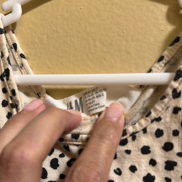 H&M White and Black Polka Dot Sleeveless Dress - Picture 2 of 2